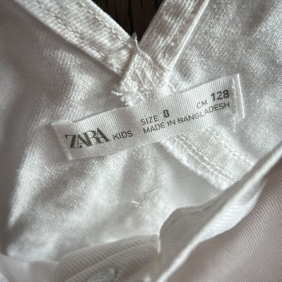 Zara skirt overall dress in white size 8/128 cm. Great condition. - Picture 2 of 4